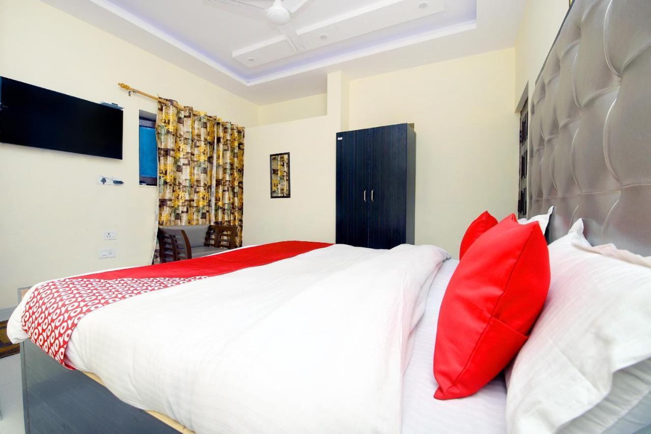 Oyo 8670 Hotel Usha Palace Mussoorie Bagian luar foto