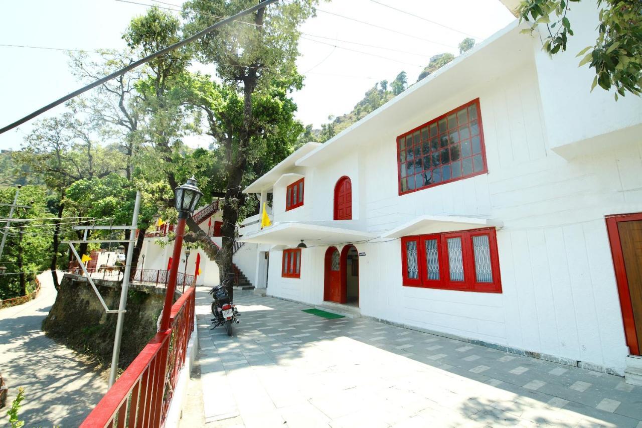 Oyo 8670 Hotel Usha Palace Mussoorie Bagian luar foto